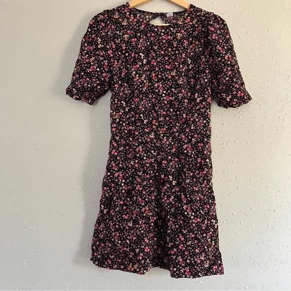 🦋 Old Navy Pink Floral Mini Dress Smocked Back Casual Spring Stretch Medium - Picture 1 of 5
